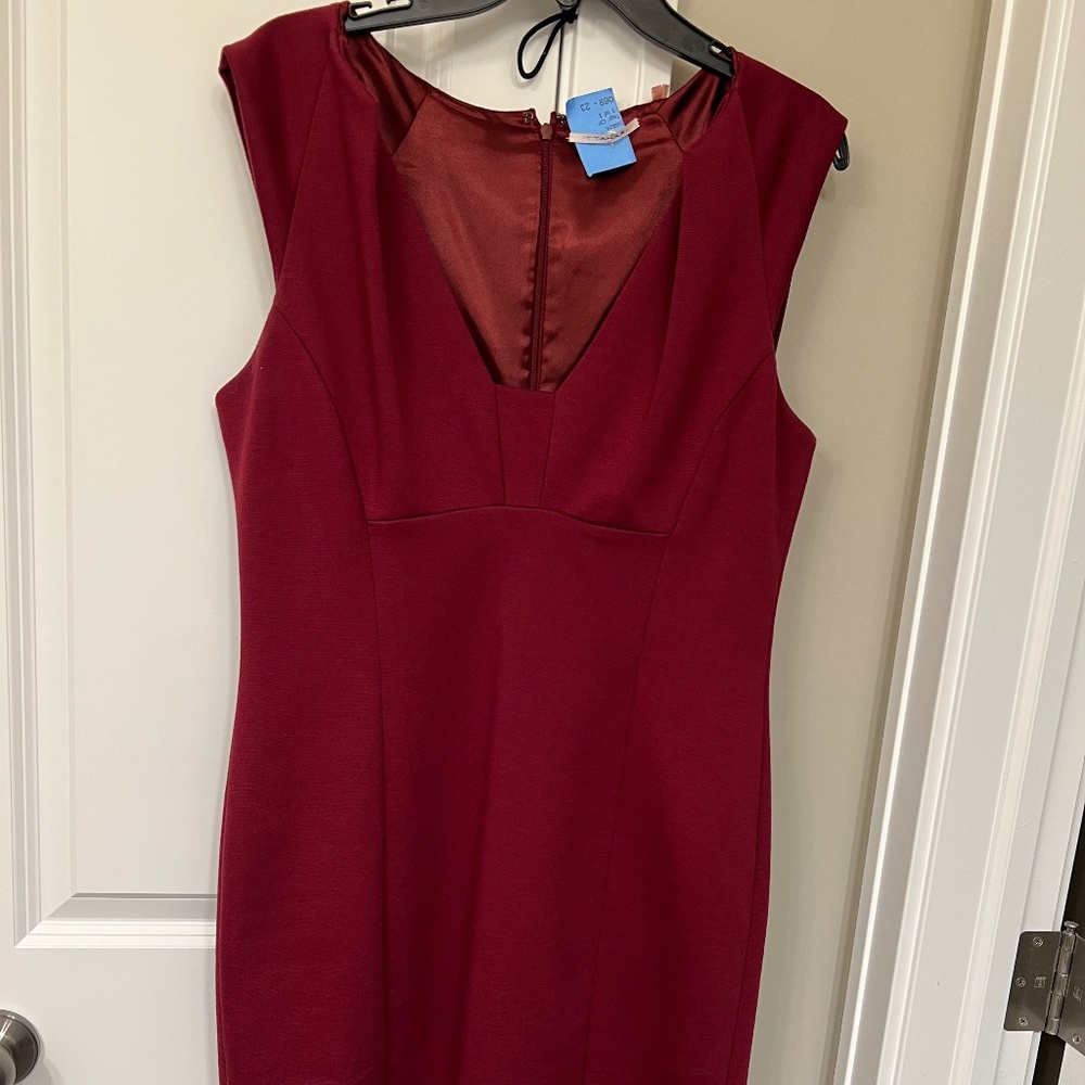 Ladies Tehari Red Dress Size 12